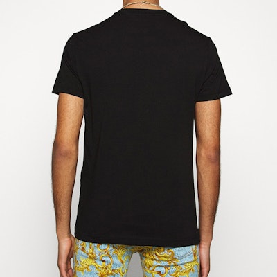 Versace Jeans Couture Baroque Style Fashion Print T-shirt Black B3GZA7TG-30319-K42 Shop Versace Jeans Couture Baroque Style Fashion Print T-shirt Black B3GZA7TG-30319-K42