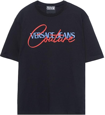 VERSACE JEANS COUTURE T-Shirt Hitam Logo Cetakan Longgar SS22. 72GAHT07-CJ02O-899 Order VERSACE JEANS COUTURE T-Shirt Hitam Logo Cetakan Longgar SS22. 72GAHT07-CJ02O-899