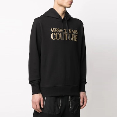 VERSACE JEANS COUTURE Hoodie Pria Hitam Logo Cetak dengan Drawstring. B7GWA7TP-30318-K42 Purchase VERSACE JEANS COUTURE Hoodie Pria Hitam Logo Cetak dengan Drawstring. B7GWA7TP-30318-K42