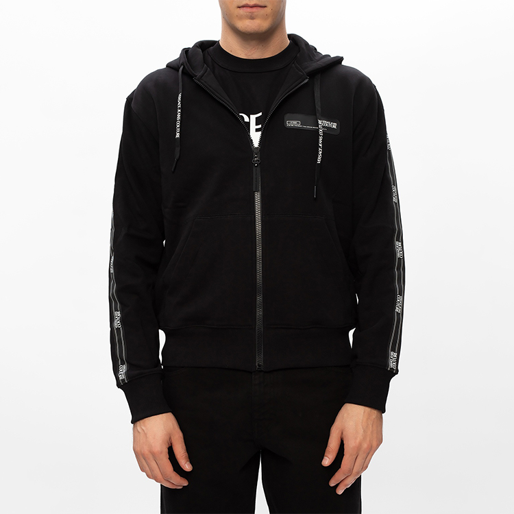 Shop VERSACE JEANS COUTURE Hoodie Pria Hitam Logo Resleting. B7GZA7A1-13988-899