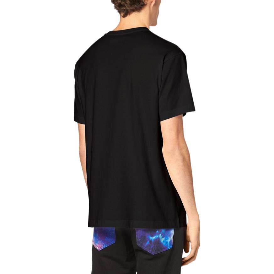 Shop VERSACE JEANS COUTURE FW22  Black Casual Logo Print Short-Sleeve T-Shirt. E73GAHF08-ECJ03F-E899