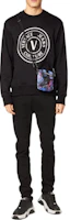 Lookbook VERSACE JEANS COUTURE FW22 logo黑色長袖圓領運動衫 男款 E73GAIT22-ECF00T_E899