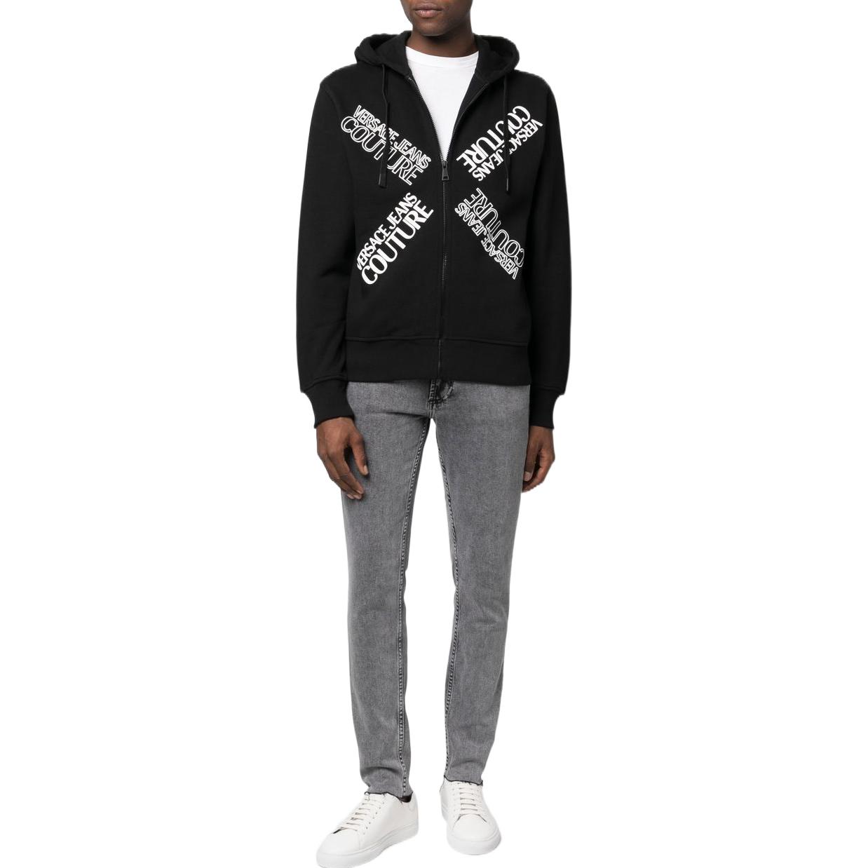 Lookbook VERSACE JEANS COUTURE FW22 Logo Print Zipper Hoodie Black 73GAIT17CF00O899
