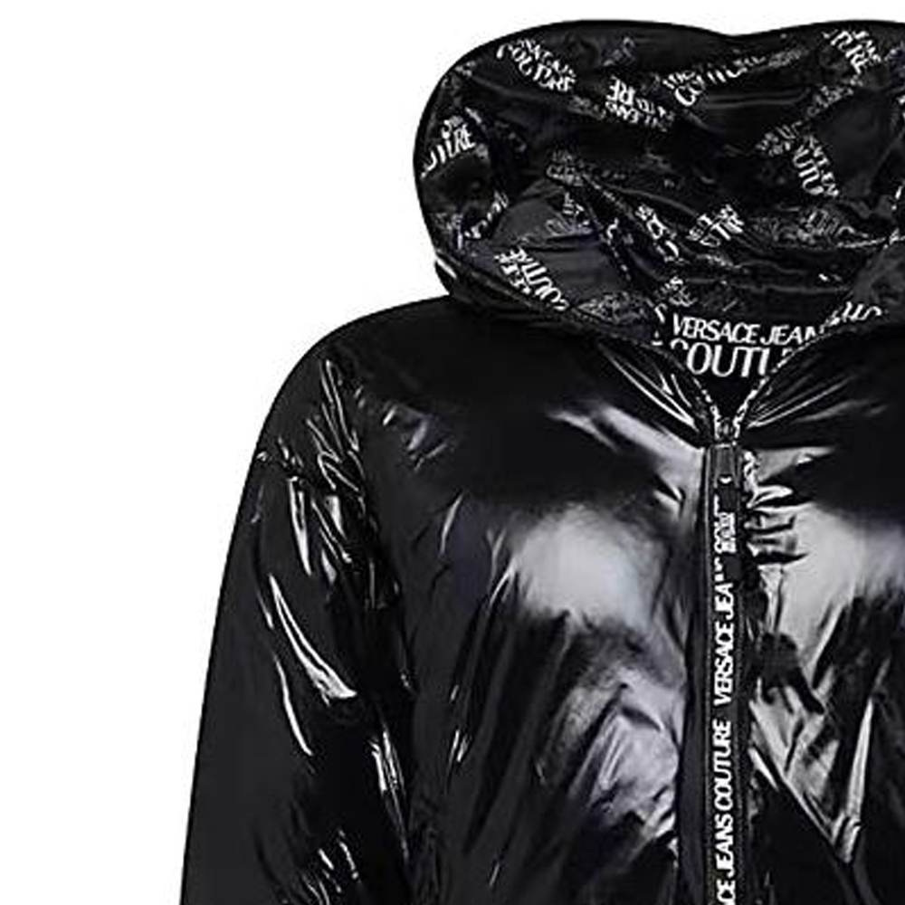 Sizing VERSACE JEANS COUTURE FW22 Men’s Glossy Black Zip-Up Hooded Jacket 73GAU418CQS5D899