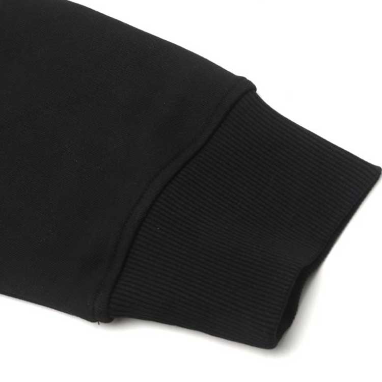 Sizing 베르사체 진스 쿠튀르 FW23 로고 프린트 블랙 후디. 75GAIF05-CF03F-899