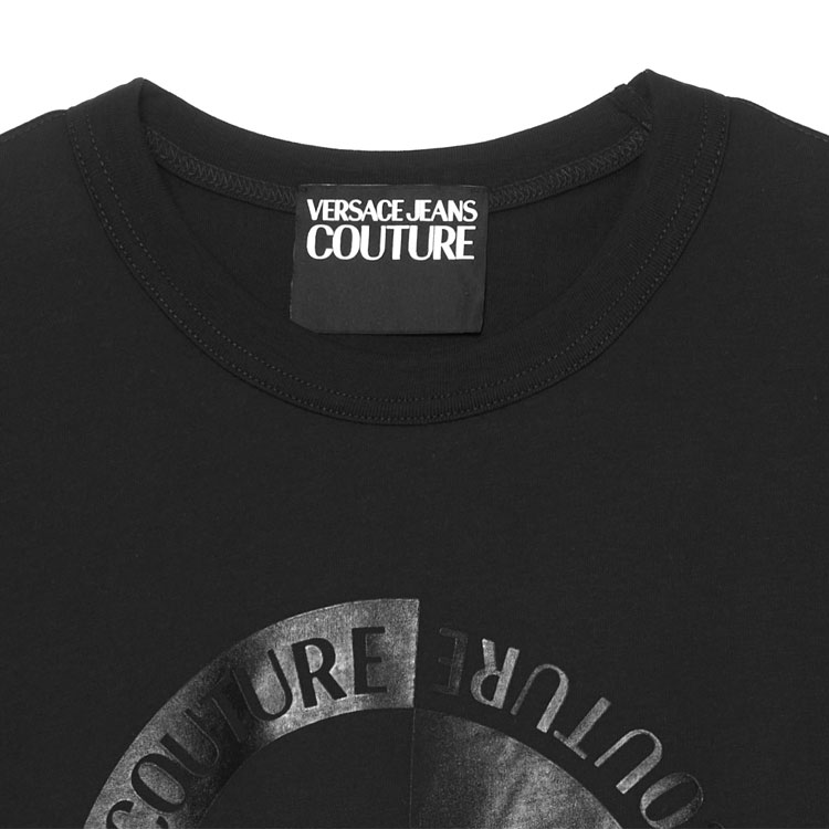 Sizing VERSACE JEANS COUTURE Graphic Print Crewneck T-Shirt Black SS23  Tee. 74GAHI07-CJ00I-899