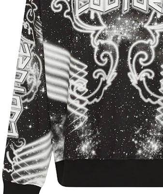 VERSACE JEANS COUTURE Letter Galaxy Black Crewneck Pullover Sweatshirt Men’s. 73GAI3OG-FS054-M89 Details for VERSACE JEANS COUTURE Letter Galaxy Black Crewneck Pullover Sweatshirt Men’s. 73GAI3OG-FS054-M89