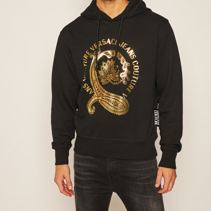 Shop VERSACE JEANS COUTURE Hoodie Logo Cetak Katun Hitam B7GZA7EC-30310-K42