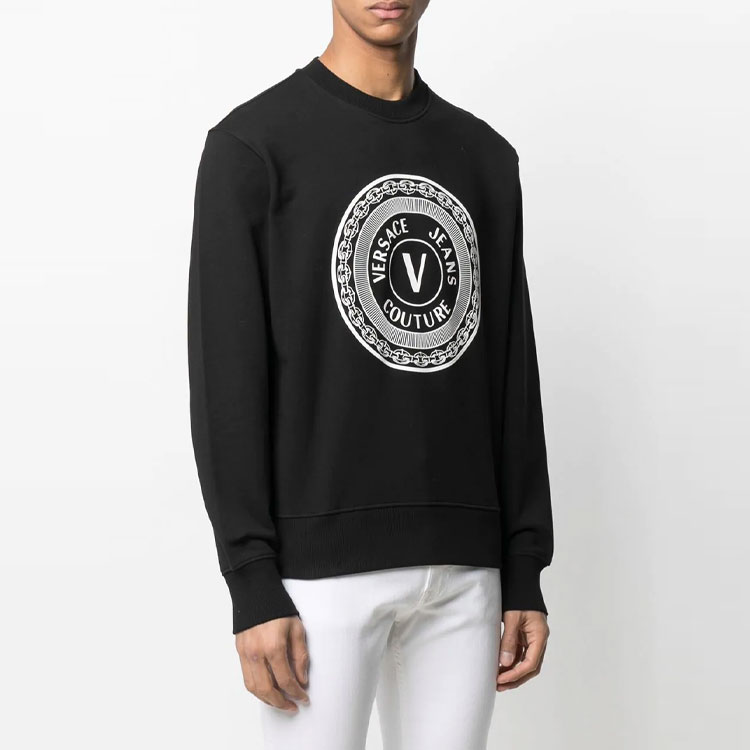 Shop Sudadera Negra Hombre VERSACE JEANS COUTURE Cuello Redondo Manga Larga Logo. EB7GWA7TT-E30318-E899