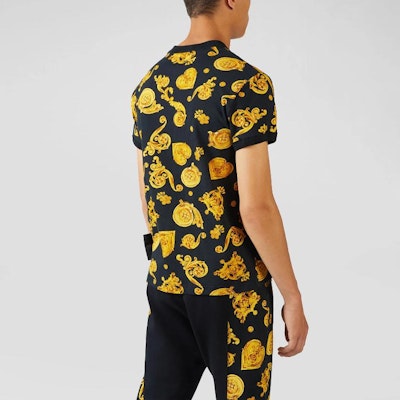 VERSACE JEANS COUTURE SS20 Baroque Print T-Shirt Men Black - Gift Suggestion EB3GVB724-ESN600-E899 Details for VERSACE JEANS COUTURE SS20 Baroque Print T-Shirt Men Black - Gift Suggestion EB3GVB724-ESN600-E899