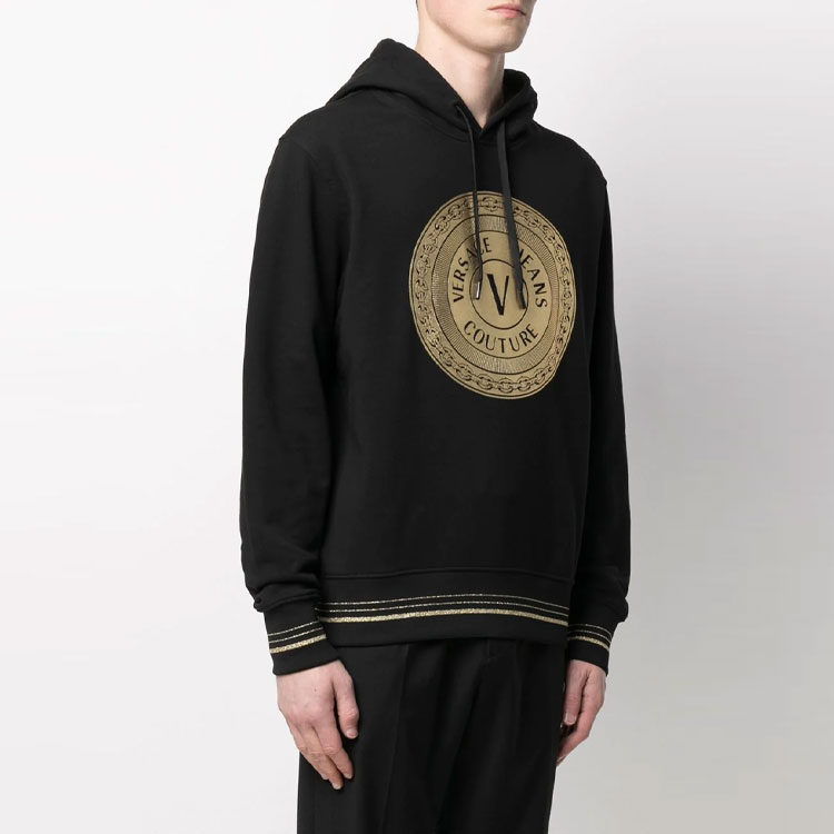Purchase 베르사체 진즈 꾸뛰르 SS21 골드 로고 프린트 후디 블랙 B7GWA7TX-30318-K42