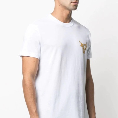 VERSACE JEANS COUTURE SS21 White Bull Print Crewneck T-Shirt B3GWA7TH-30319-K41 Purchase VERSACE JEANS COUTURE SS21 White Bull Print Crewneck T-Shirt B3GWA7TH-30319-K41