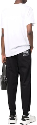 VERSACE JEANS COUTURE SS22 Pantalones Jogger Negros Casuales 72GAA100-N0091-899 Purchase VERSACE JEANS COUTURE SS22 Pantalones Jogger Negros Casuales 72GAA100-N0091-899