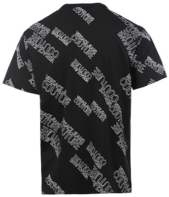 VERSACE JEANS COUTURE SS22 Baju-T Cetakan Logo Hitam Lelaki yang Berfesyen 72GAH6R3-JS043-899 Lookbook VERSACE JEANS COUTURE SS22 Baju-T Cetakan Logo Hitam Lelaki yang Berfesyen 72GAH6R3-JS043-899