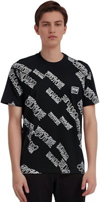 VERSACE JEANS COUTURE SS22 Baju-T Cetakan Logo Hitam Lelaki yang Berfesyen 72GAH6R3-JS043-899 Sizing VERSACE JEANS COUTURE SS22 Baju-T Cetakan Logo Hitam Lelaki yang Berfesyen 72GAH6R3-JS043-899