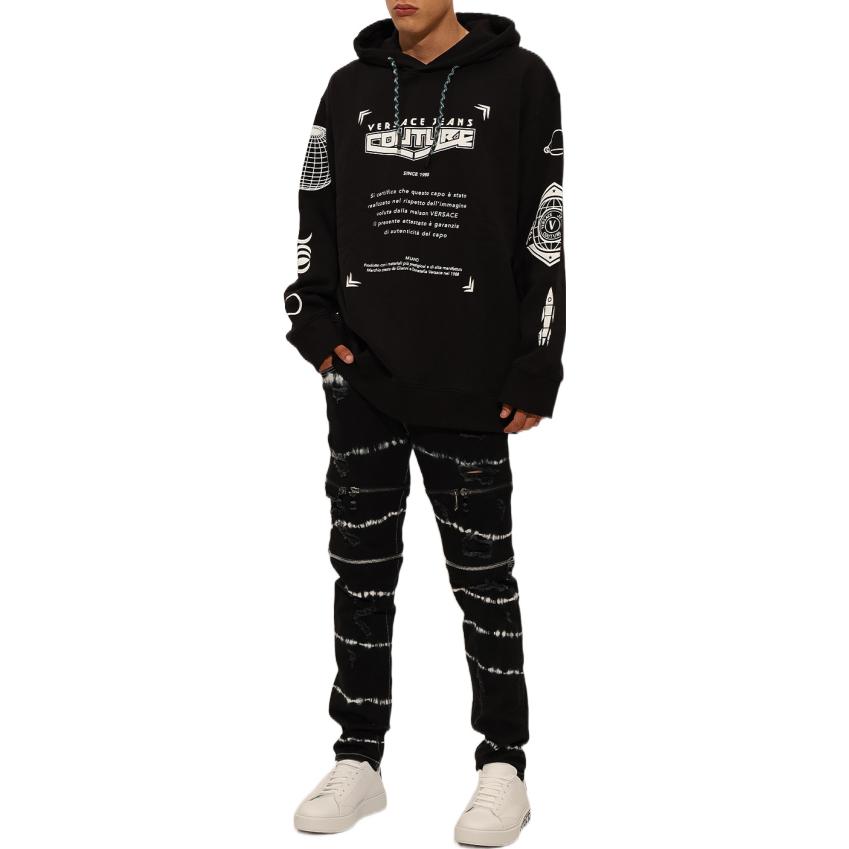 Lookbook VERSACE JEANS COUTURE SS22 黑色抽繩連帽衫 男士 logo印花衛衣 73GAIT19-CF00O-899
