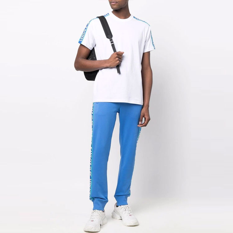 Lookbook VERSACE JEANS COUTURE SS22 Logo Trim Short Sleeve T-Shirt  White 72GAH6R6-J0001-003