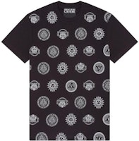 VERSACE JEANS COUTURE SS22 V-Emblem Cotton T-Shirt Black E72GAH6S4-EJS047-E899 VERSACE JEANS COUTURE SS22 V-Emblem Cotton T-Shirt Black E72GAH6S4-EJS047-E899