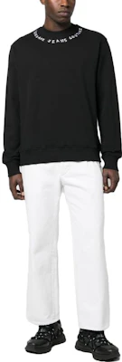 VERSACE JEANS COUTURE SS23 Black Crewneck Sweatshirt with Letter Print. 74GAIT17-CF01T-899 Lookbook VERSACE JEANS COUTURE SS23 Black Crewneck Sweatshirt with Letter Print. 74GAIT17-CF01T-899