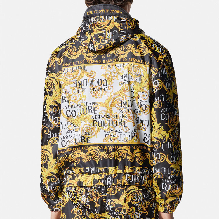 Shop 范思哲牛仔高定 SS23 黑金巴洛克印花防风夹克. E74GASD06-ECQS56-EL01