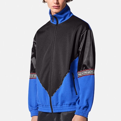 VERSACE JEANS COUTURE SS23 藍色logo印花高領外套 E74GAI306-EF0015-E899 Purchase VERSACE JEANS COUTURE SS23 藍色logo印花高領外套 E74GAI306-EF0015-E899