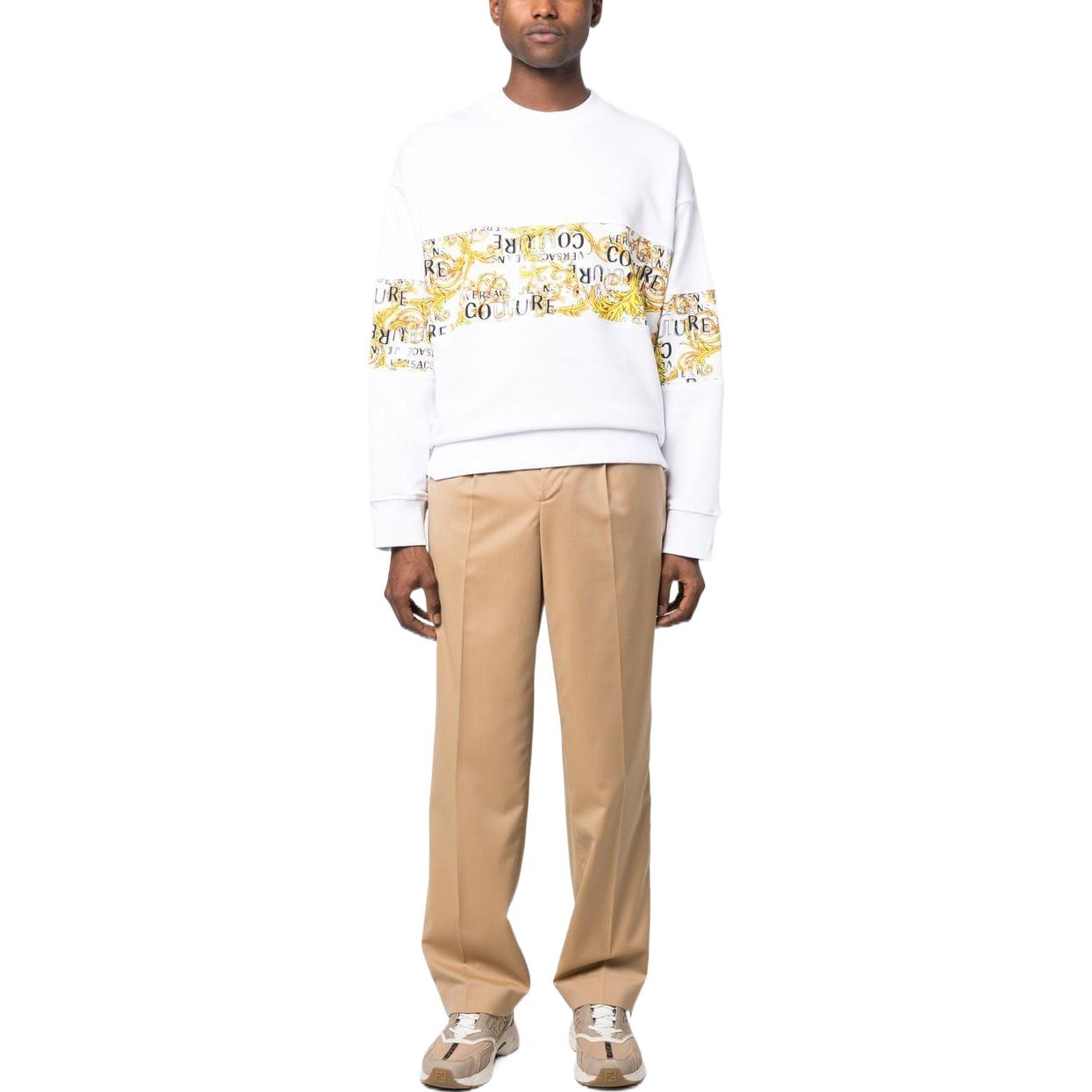 Lookbook ヴェルサーチ ジーンズ クチュール SS23 バロック柄 白 長袖 スウェットシャツ メンズ 74GAI309-FS063-G03