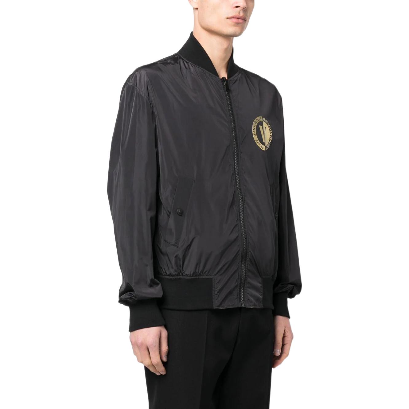 Purchase VERSACE JEANS COUTURE SS23 Black Logo Print Long Sleeve Jacket for Men. 74GASD-17CQS51-G89
