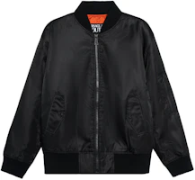 Lookbook VERSACE JEANS COUTURE SS23 Logo Print Black Bomber Jacket Men’s Long Sleeve 74GASD10-CQD20-899