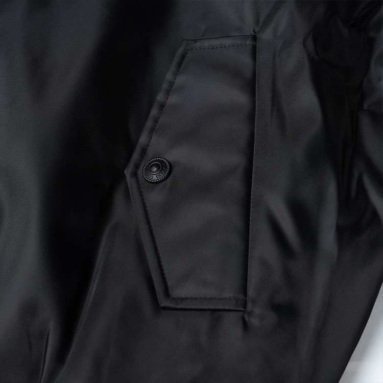 Cheap VERSACE JEANS COUTURE SS23 Logo Print Black Bomber Jacket Men’s Long Sleeve 74GASD10-CQD20-899