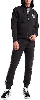 베르사체 진 꾸뛰르 SS23 로고 프린팅 집업 후디 블랙. 74GAII03-CF00I-899 Purchase 베르사체 진 꾸뛰르 SS23 로고 프린팅 집업 후디 블랙. 74GAII03-CF00I-899