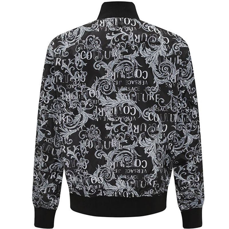 Lookbook VERSACE JEANS COUTURE SS23 Reversible Letter Logo Jacket Black . 74GASD17-CQS51-801