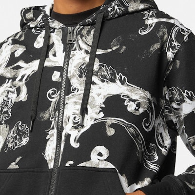 VERSACE JEANS COUTURE SS24 Hoodie Print Grafis Resleting Hitam E76GAI3Z1-EFS127-E899 Details for VERSACE JEANS COUTURE SS24 Hoodie Print Grafis Resleting Hitam E76GAI3Z1-EFS127-E899