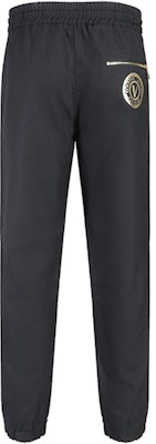 VERSACE JEANS COUTURE SS24 Logo Badge Printed Lace-Up Black Pants 76GAA100-N0309-899 Lookbook VERSACE JEANS COUTURE SS24 Logo Badge Printed Lace-Up Black Pants 76GAA100-N0309-899