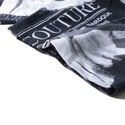 VERSACE JEANS COUTURE SS24 Baju-T Hitam Oversized Cetakan Logo 76GAH6L0-JS275-899 Details for VERSACE JEANS COUTURE SS24 Baju-T Hitam Oversized Cetakan Logo 76GAH6L0-JS275-899