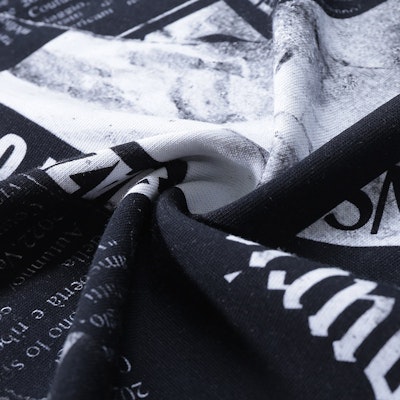 VERSACE JEANS COUTURE SS24 Baju-T Hitam Oversized Cetakan Logo 76GAH6L0-JS275-899 Sizing VERSACE JEANS COUTURE SS24 Baju-T Hitam Oversized Cetakan Logo 76GAH6L0-JS275-899