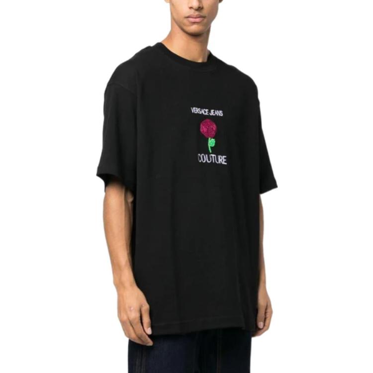 Shop 베르사체 진 SS23 블랙 로즈 프린트 크루넥 반팔 티셔츠 74GAHI01-CJ04I-899