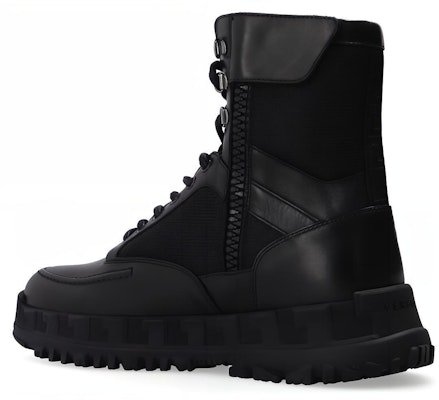 Versace Leather Round-Toe Ankle Boot 'Black' DSU8416-DB3G-D41XN Lookbook Versace Leather Round-Toe Ankle Boot 'Black' DSU8416-DB3G-D41XN
