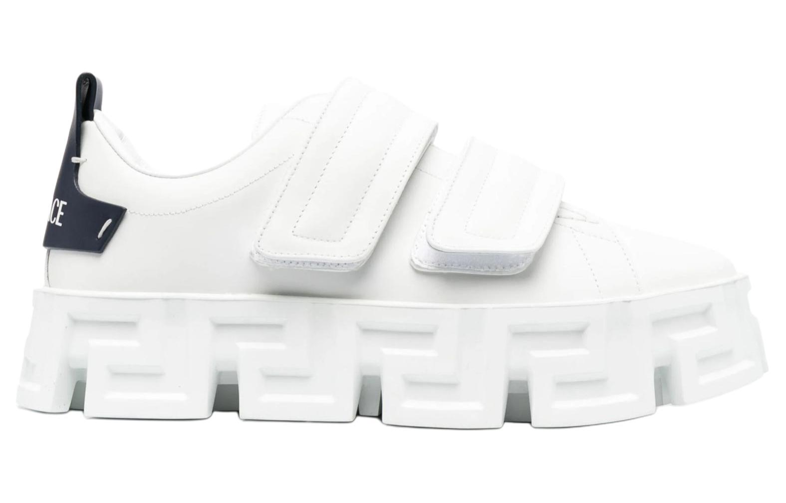 Order Sneakers Versace in Pelle Bassa Punta Tonda Stringata ''Blu Navy'' 1009741-1A02500_2W30B