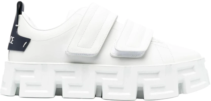 Sneakers Versace in Pelle Bassa Punta Tonda Stringata ''Blu Navy'' 1009741-1A02500_2W30B Order Sneakers Versace in Pelle Bassa Punta Tonda Stringata ''Blu Navy'' 1009741-1A02500_2W30B