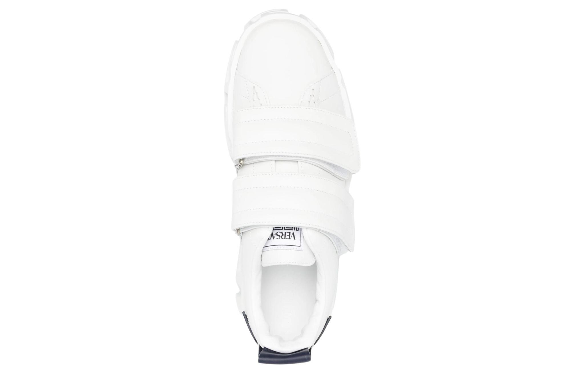 Shop Sneakers Versace in Pelle Bassa Punta Tonda Stringata ''Blu Navy'' 1009741-1A02500_2W30B