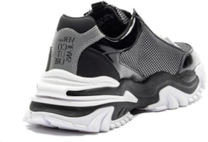 Versace Zapatos Negros de Cuero Punta Redonda Low Top con Cordones 75YA3SI5-ZS887_899 Shop Versace Zapatos Negros de Cuero Punta Redonda Low Top con Cordones 75YA3SI5-ZS887_899