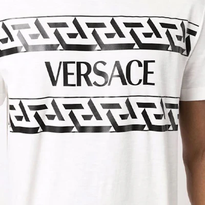 ヴェルサーチ ロゴプリント 半袖Tシャツ メンズ ホワイト 1002428-1A01780-1W000 Details for ヴェルサーチ ロゴプリント 半袖Tシャツ メンズ ホワイト 1002428-1A01780-1W000
