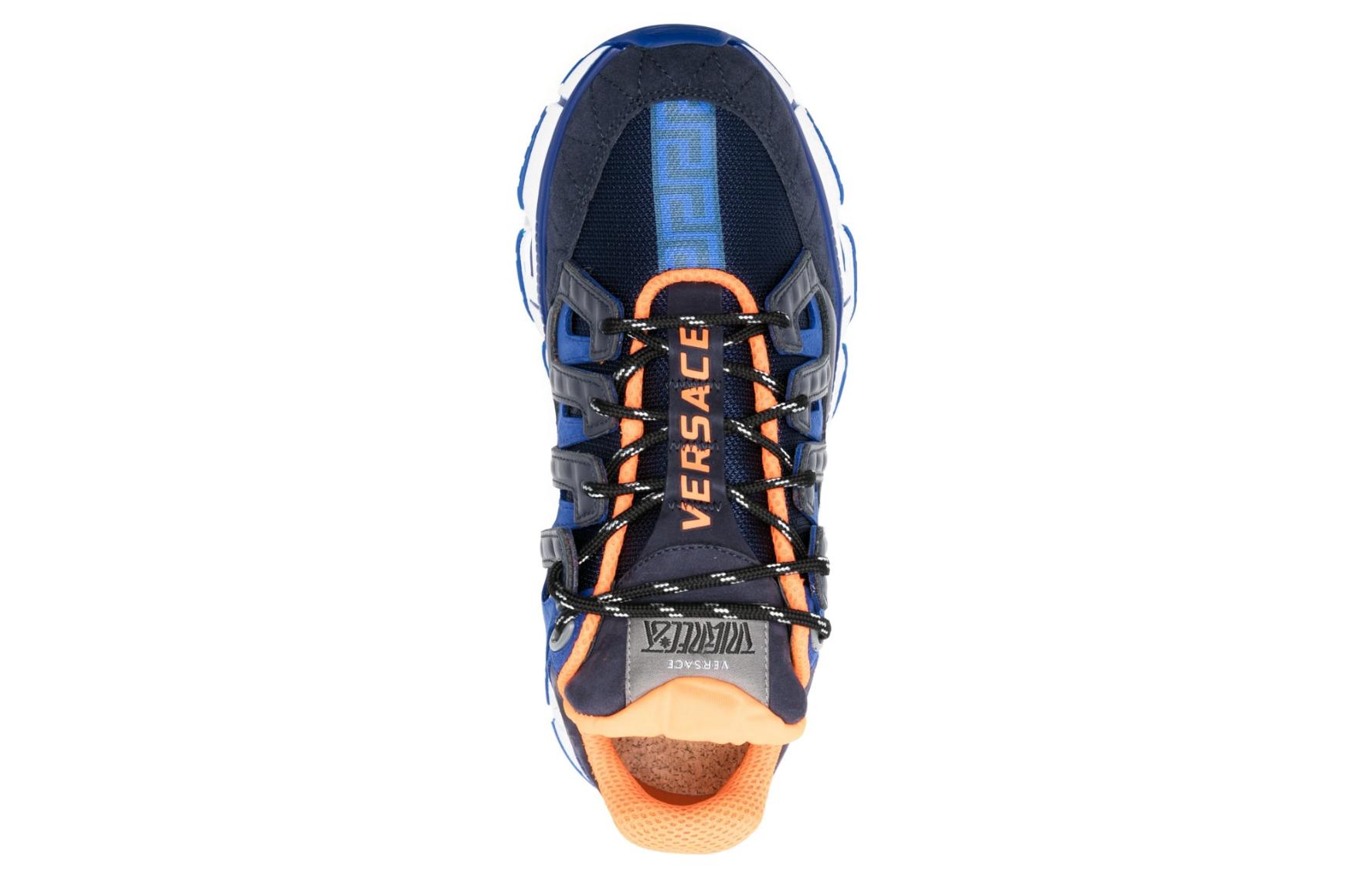 Lookbook Versace Low Top Sneaker 'Kulit Biru' DSU8094-1A0498_42UF90