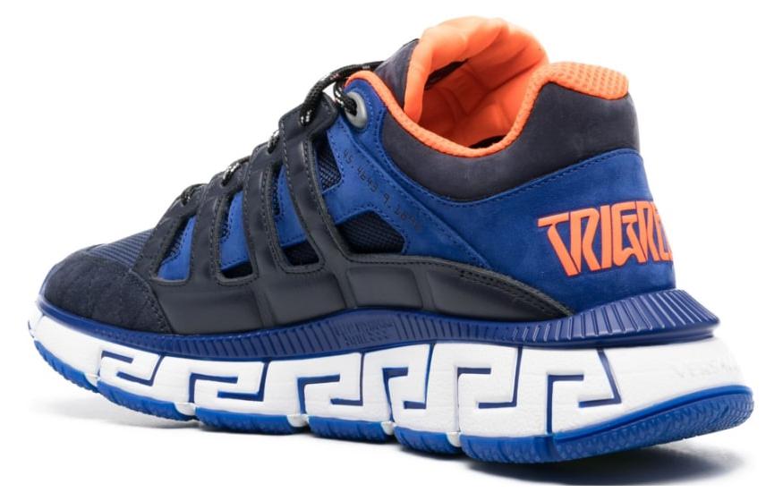 Shop Versace Low Top Sneaker 'Kulit Biru' DSU8094-1A0498_42UF90