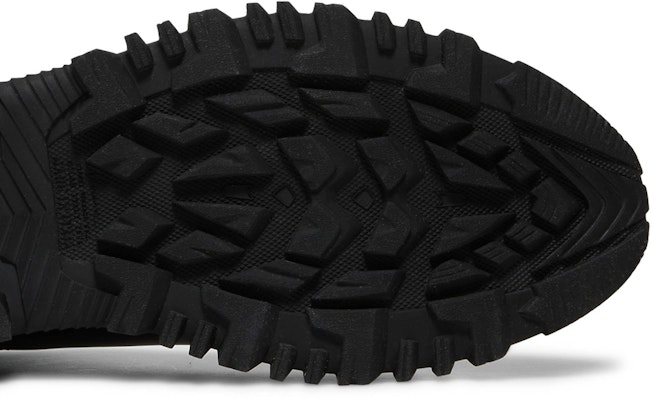 But Chelsea Versace Medusa 'Hitam' DSU8206-D60VG-D41 Purchase But Chelsea Versace Medusa 'Hitam' DSU8206-D60VG-D41