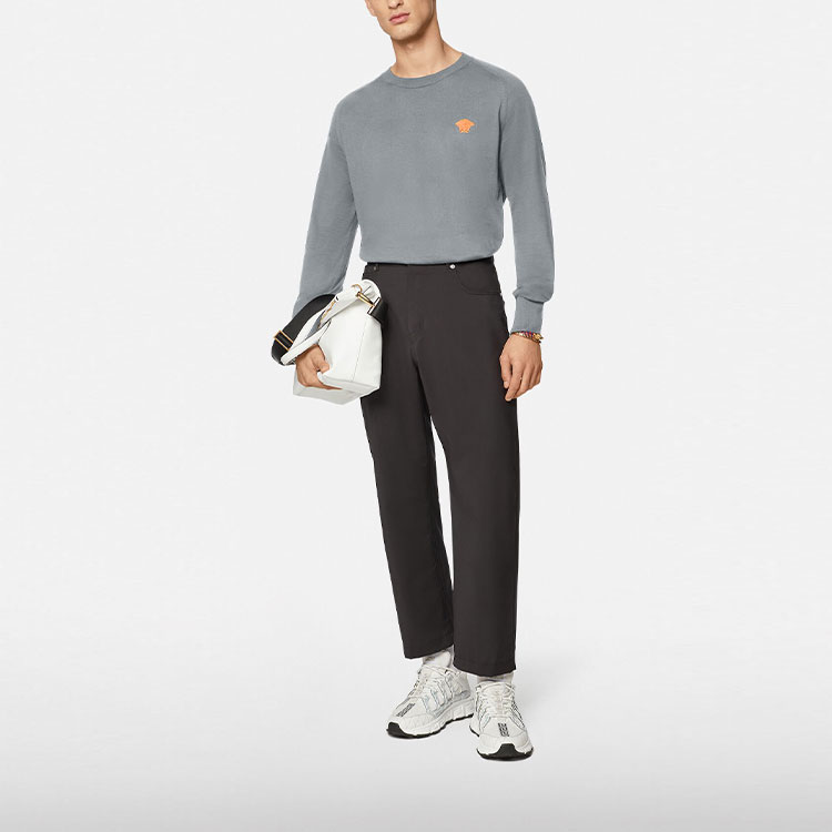 Versace Medusa Embroidered Pullover Knit Sweatshirt Grey A89086-A237546-1E090 圖 3