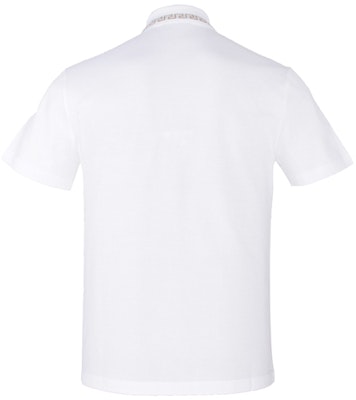 VERSACE Kaos Polo Lengan Pendek Putih Logo Emas Medusa dengan Saku A79252-A223004-A93A Lookbook VERSACE Kaos Polo Lengan Pendek Putih Logo Emas Medusa dengan Saku A79252-A223004-A93A
