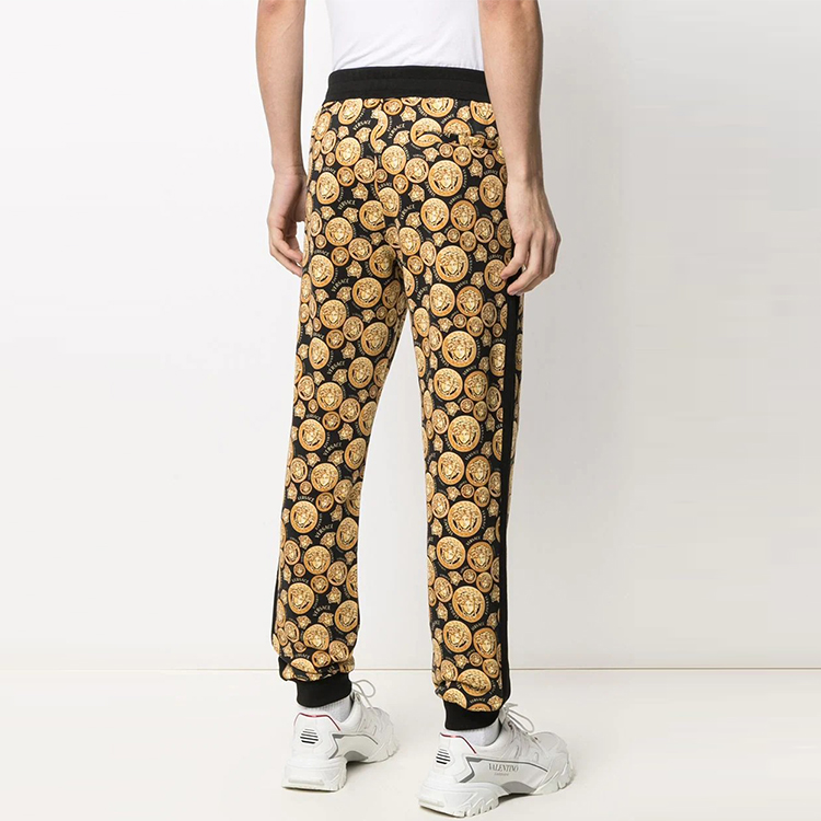 Shop 范思哲美杜莎针织拼色慢跑裤 - 黄色款 A887151-F006755-B000