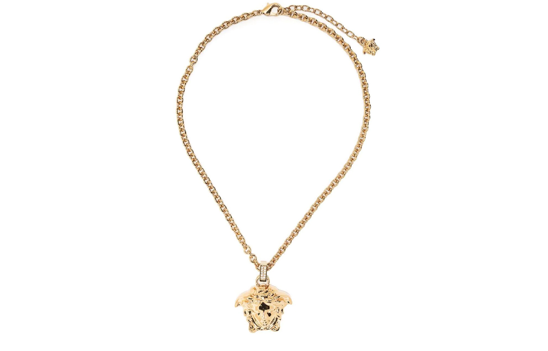 Lookbook Kalung Liontin VERSACE Medusa Logo Emas Unisex Edisi Pasangan. DG1I125DJMX