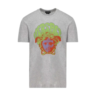 VERSACE Medusa Print Crew Neck Short Sleeve T-Shirt Grey SS22 Fashion. 10039161-A02788-1E090